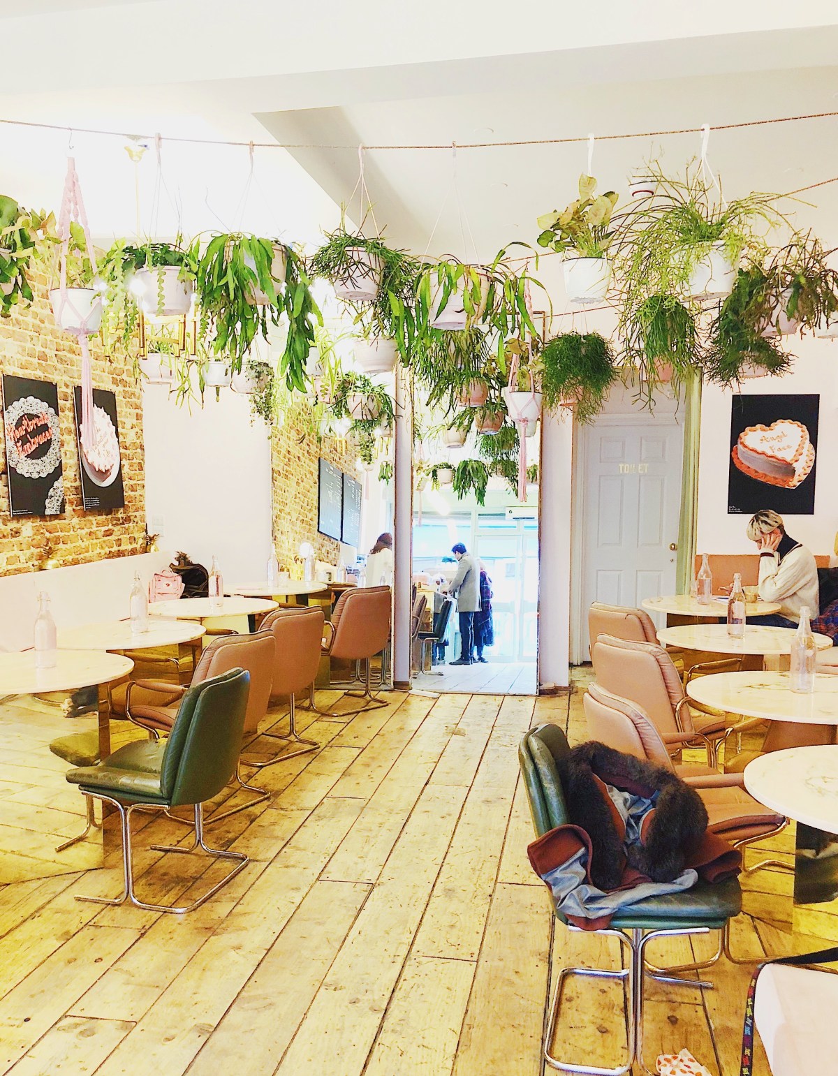 Processed with VSCO with av4 preset