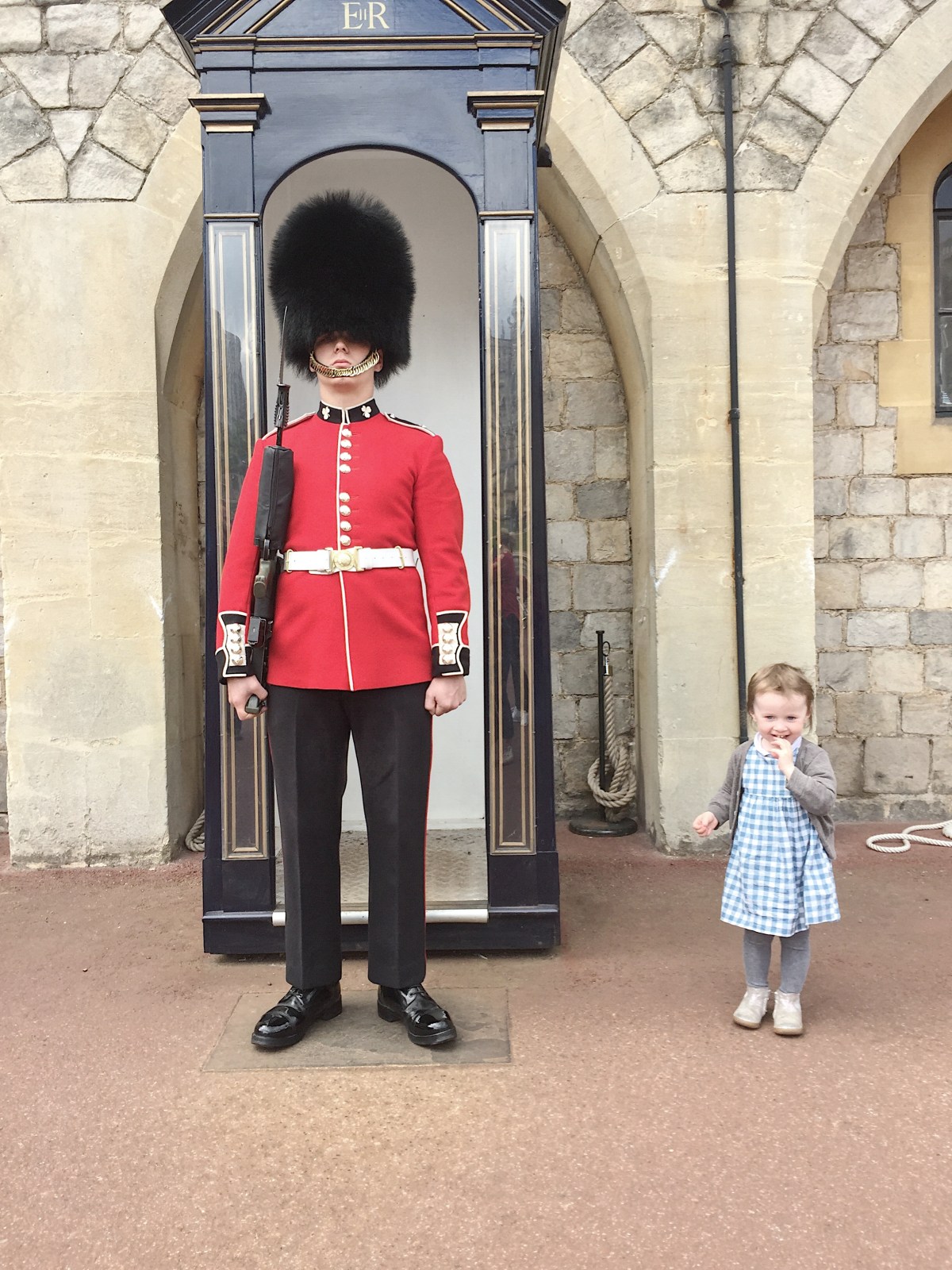 56679AE0-0172-421B-B4D2-8F026E85502D